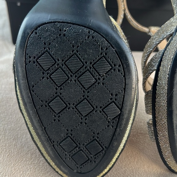 Naturalizer Women Delight Alloy Sparkle. - Picture 9 of 12